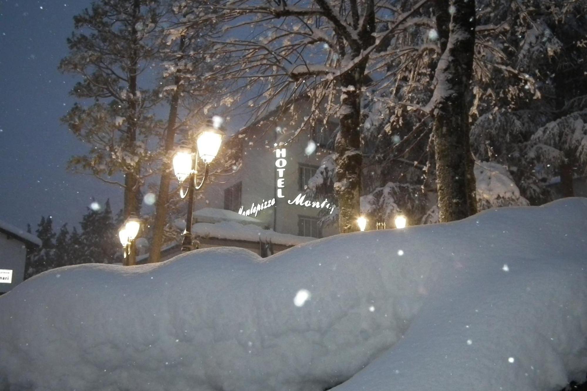 Hotel Montepizzo Lizzano In Belvedere Buitenkant foto